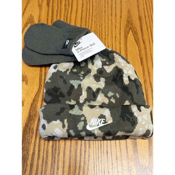 Nike Toddler 2T-4T Beanie Hat And Mitten Set Camouflage - Picture 1 of 5